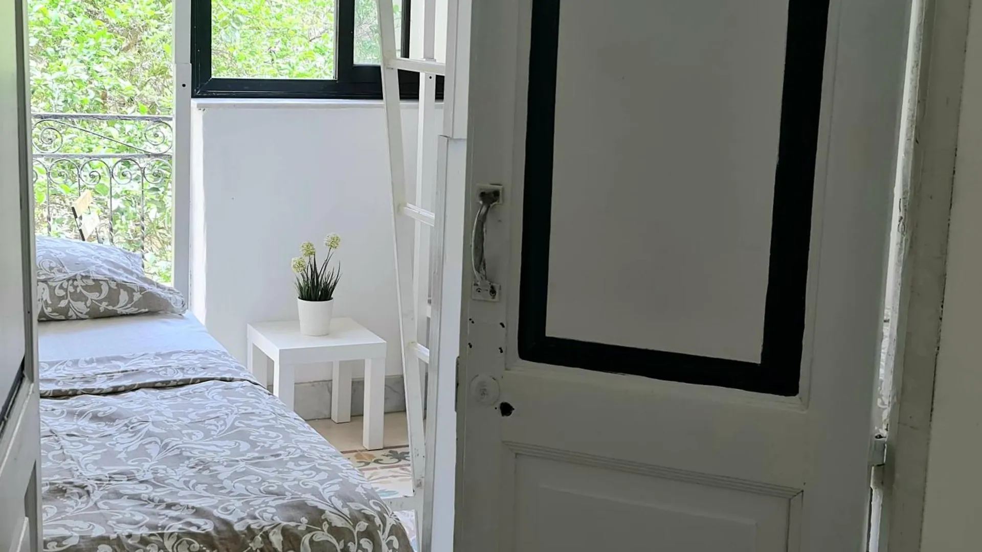 Hostel On Sliema 0*,
